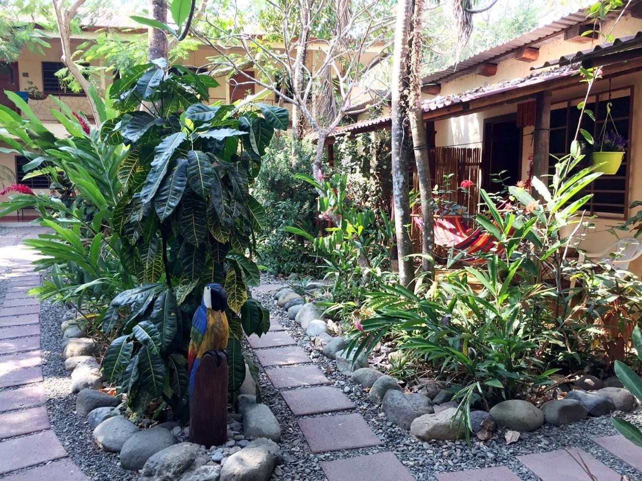 Hotel Tropical Sands Dominical Dış mekan fotoğraf
